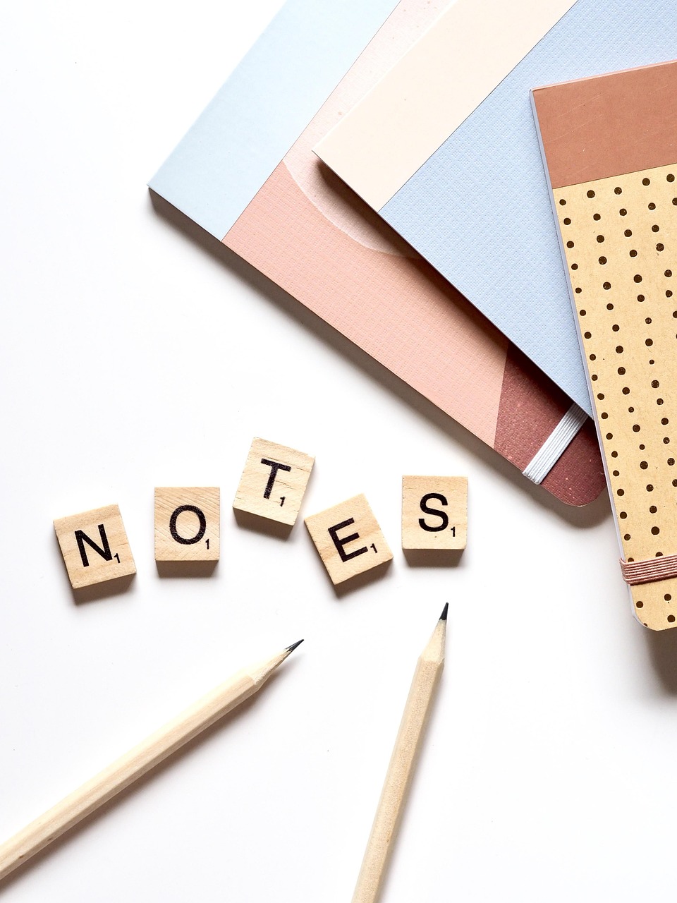 about-us note, notepad, write, notebook, paper, desk, notes, writing, office, meeting, pen, business, white, simple, minimal, blog, blogging